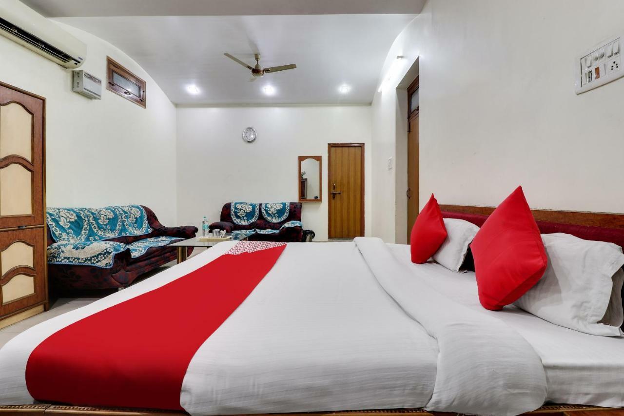 Oyo 43936 Hotel Rajputana Palace Farrukhabad Exterior photo